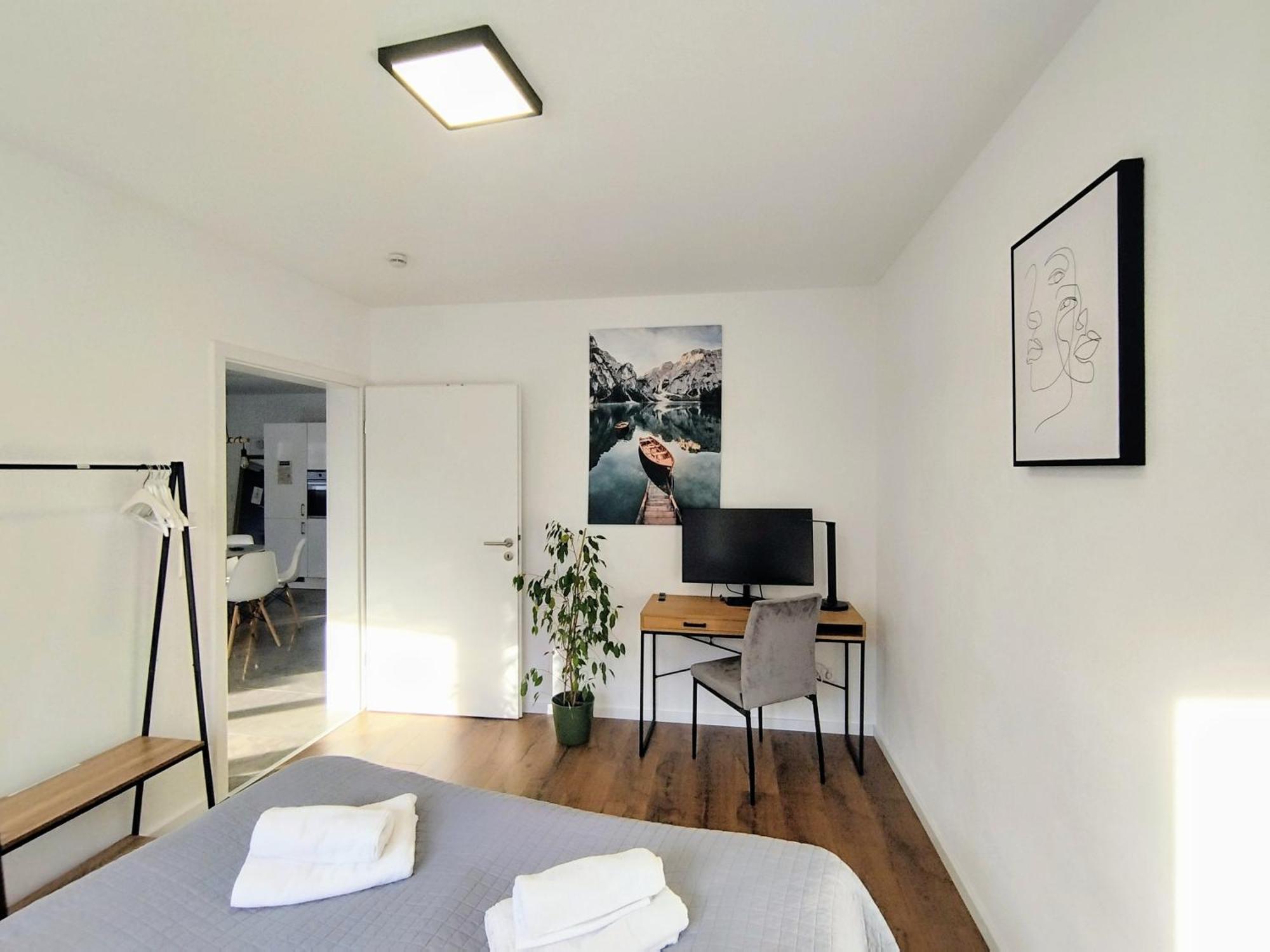 Kaiserin Sisi Fuer Bis Zu 6 - Arbeitsplatz, Badewanne, Parkplatz, Waschmaschine ดิงเคลส์บืล ภายนอก รูปภาพ