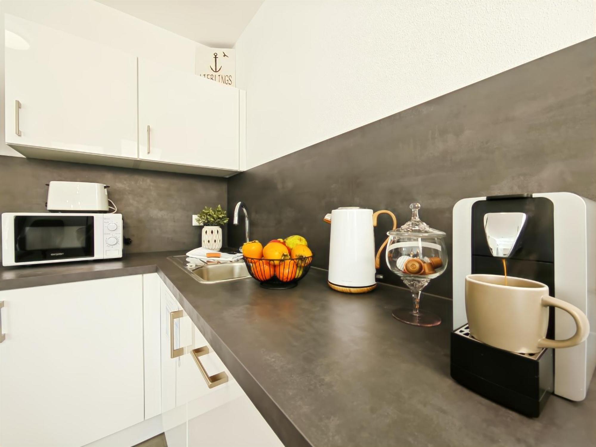 Kaiserin Sisi Fuer Bis Zu 6 - Arbeitsplatz, Badewanne, Parkplatz, Waschmaschine ดิงเคลส์บืล ภายนอก รูปภาพ