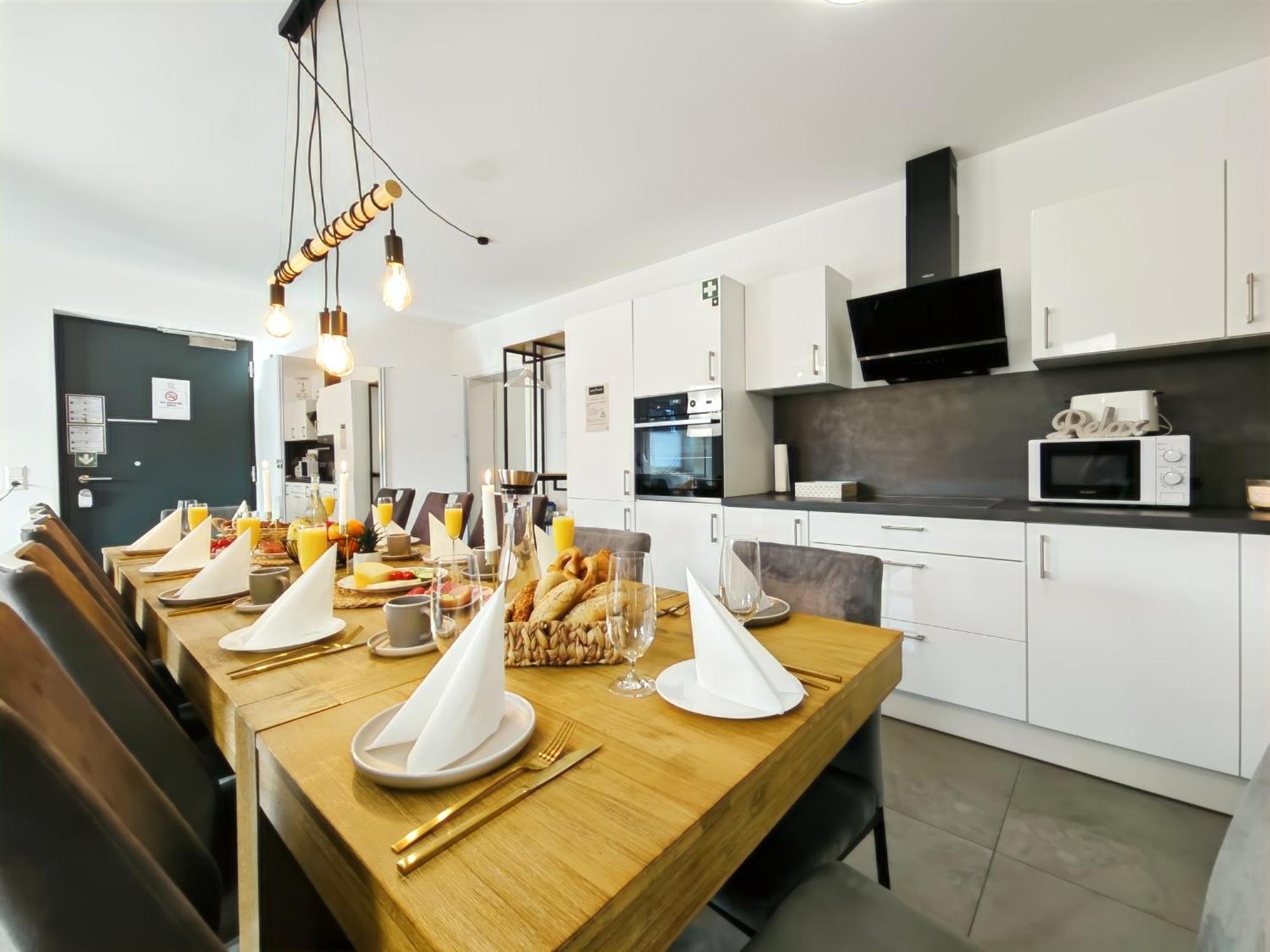 Kaiserin Sisi Fuer Bis Zu 6 - Arbeitsplatz, Badewanne, Parkplatz, Waschmaschine ดิงเคลส์บืล ภายนอก รูปภาพ