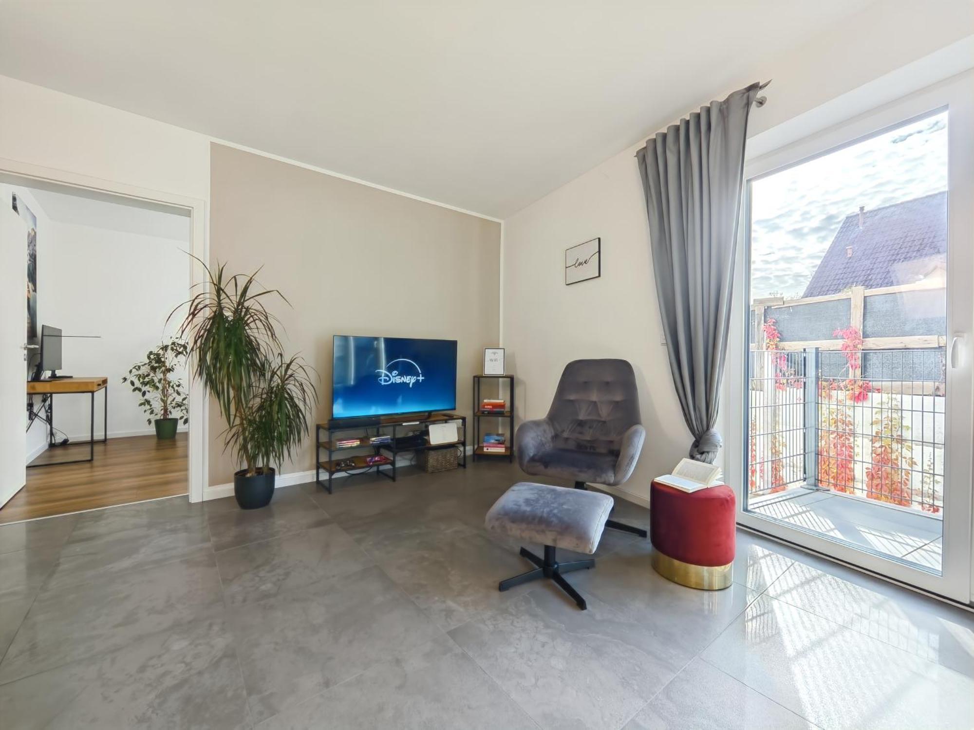 Kaiserin Sisi Fuer Bis Zu 6 - Arbeitsplatz, Badewanne, Parkplatz, Waschmaschine ดิงเคลส์บืล ภายนอก รูปภาพ